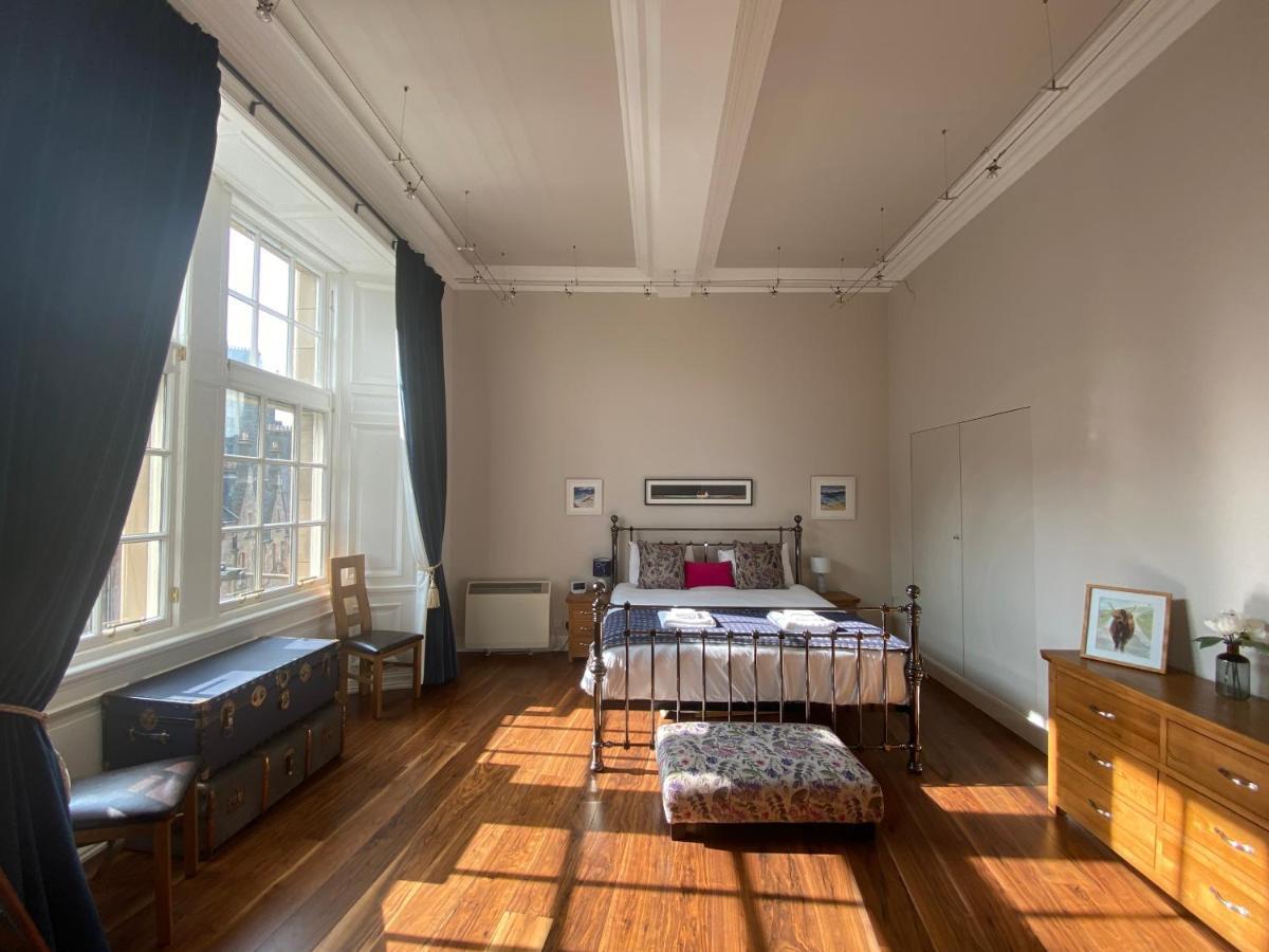 Royal Mile Mansions By Edinburgh City Apartments Exterior foto
